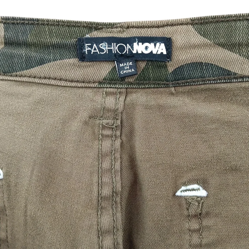 NEW Fashion Nova Shorts Womens 3X Inside Scoop Camo Cargo Cotton Stretch City 42